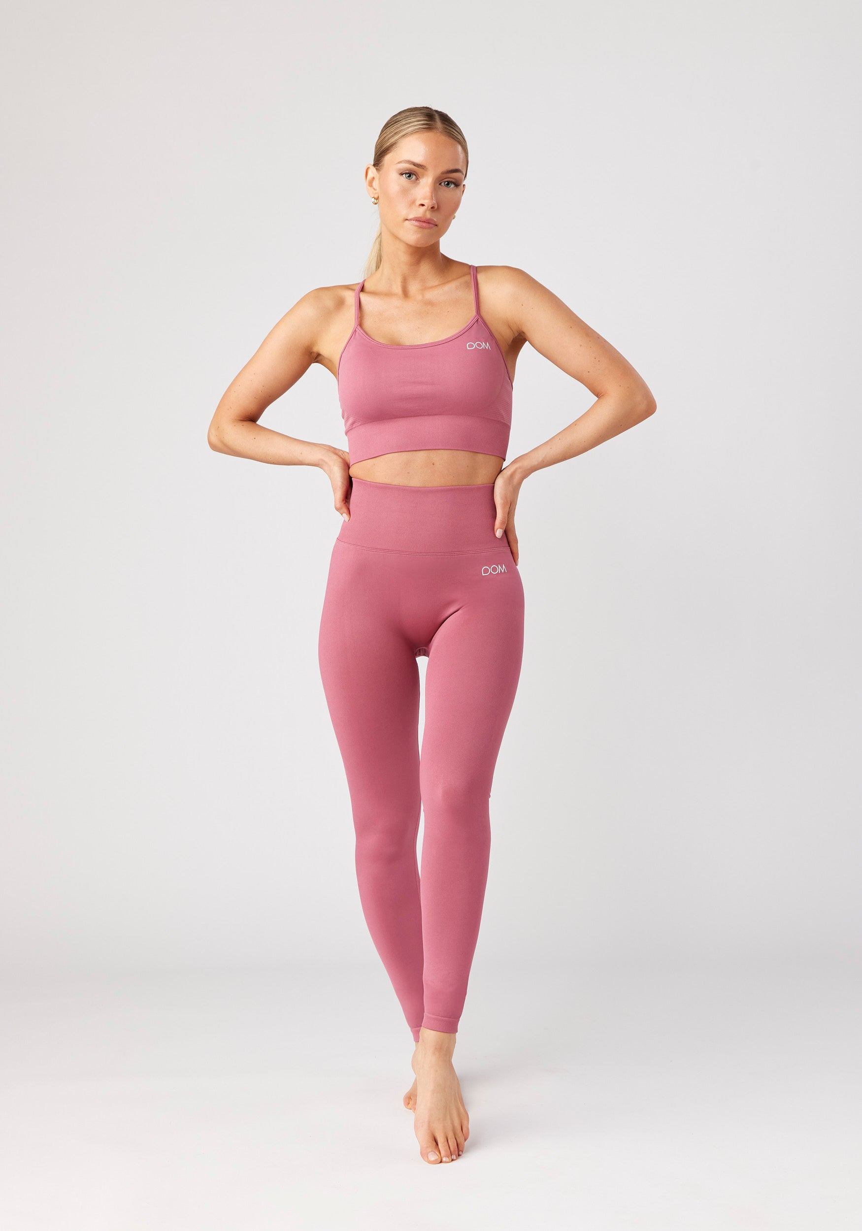 Maya Sports Bra Seamless Pink Hibiscus