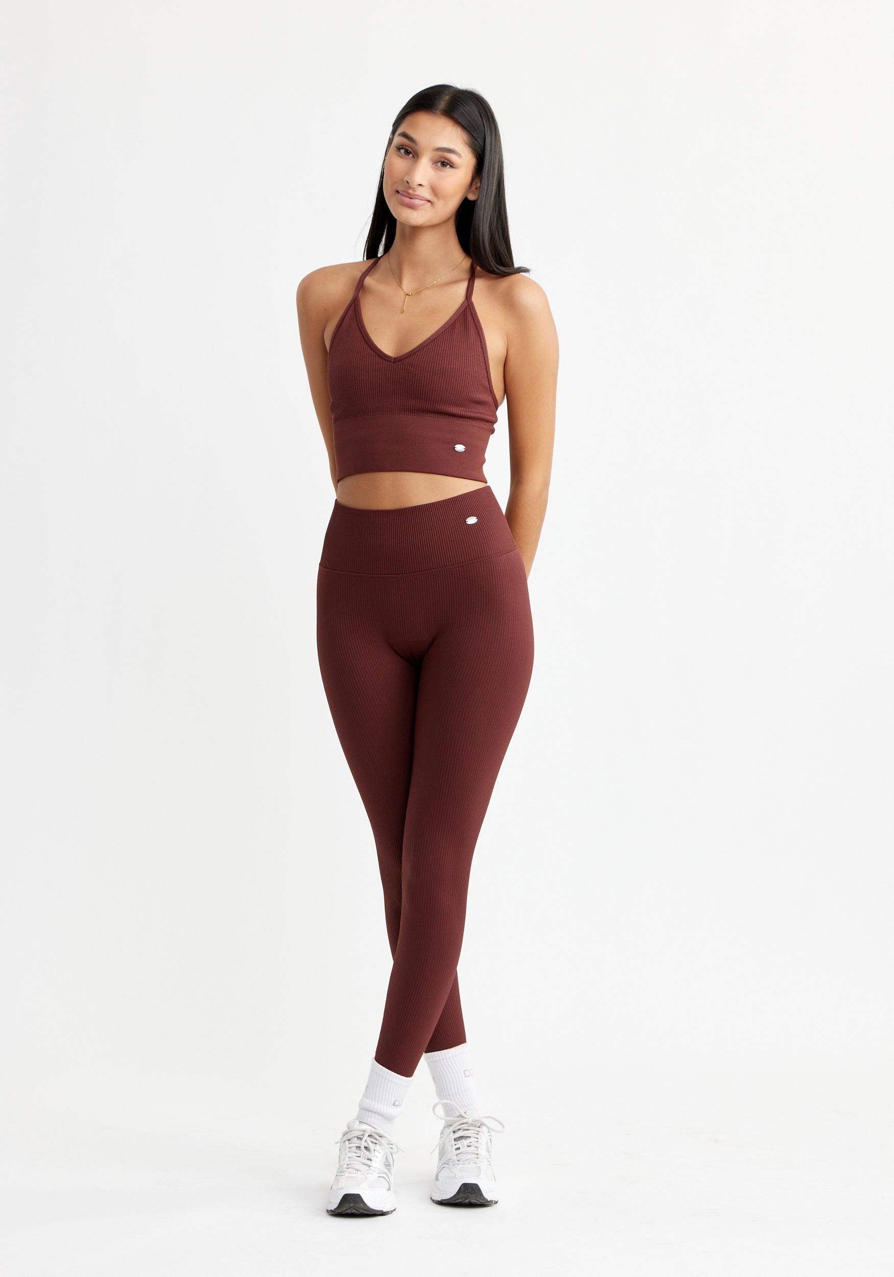 Ribbed Seamless V Sports Bra Rum Raisin