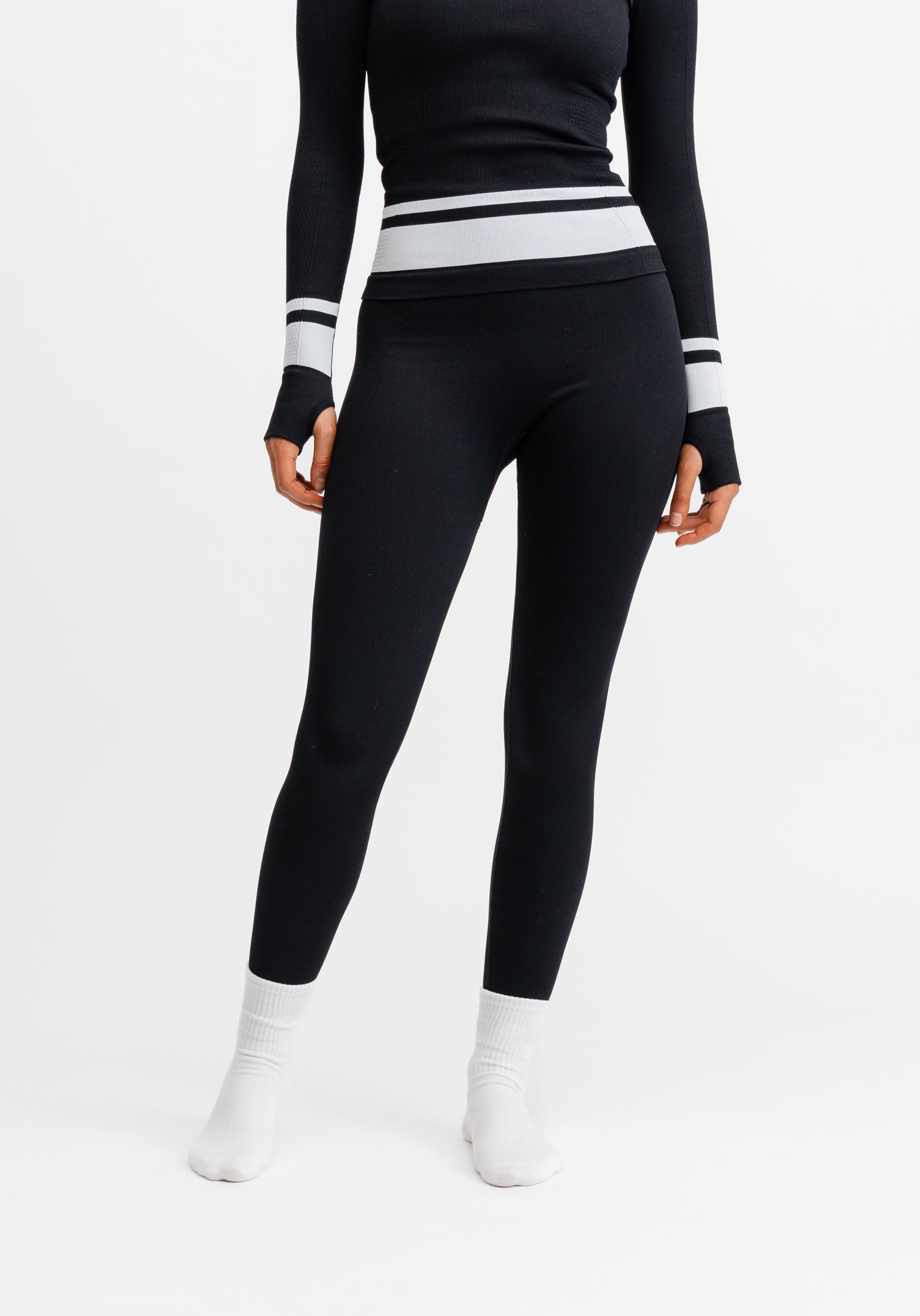 Seamless Base Layer Tights Black