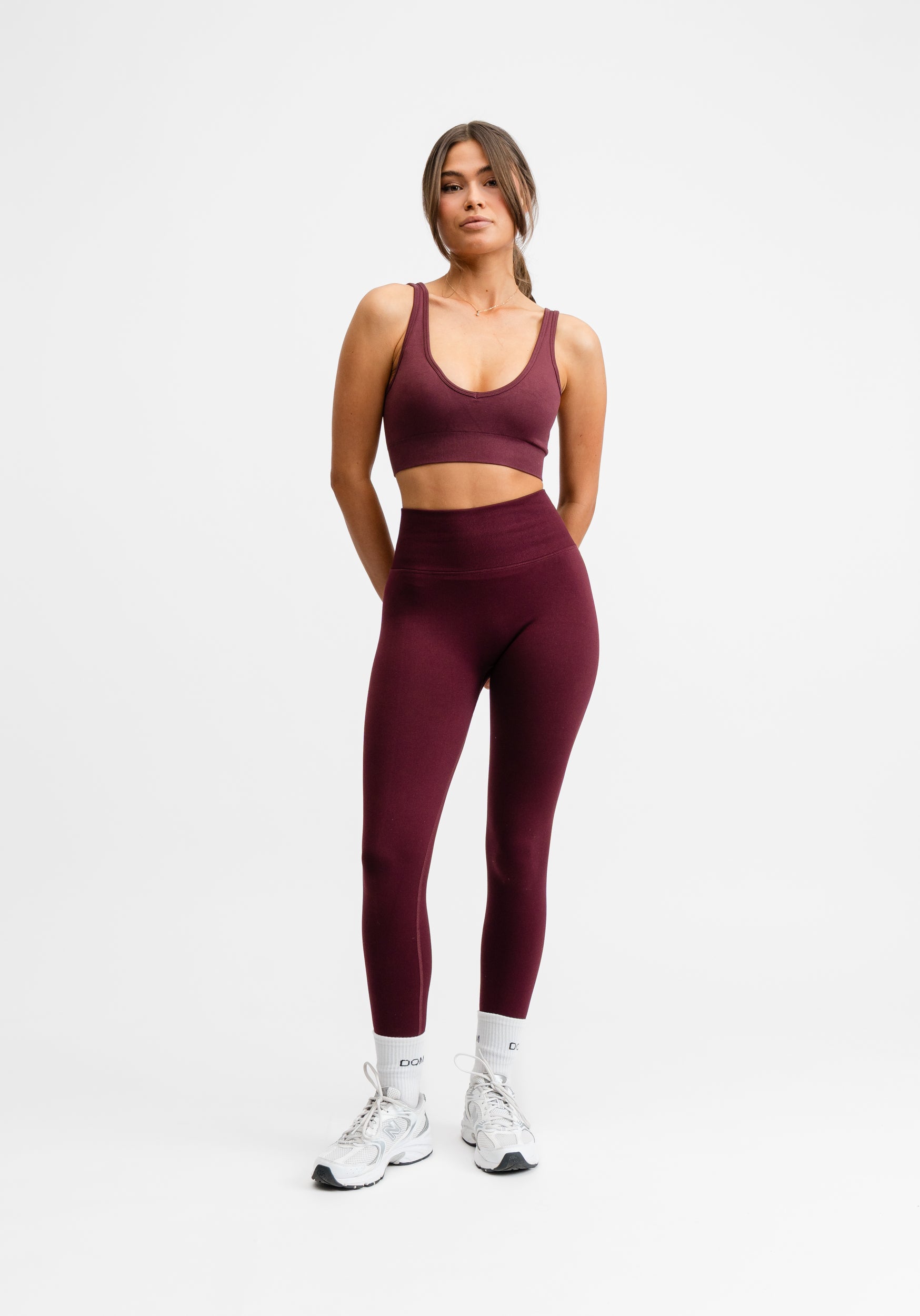 Seamless Deep V Sports Bra Redwood