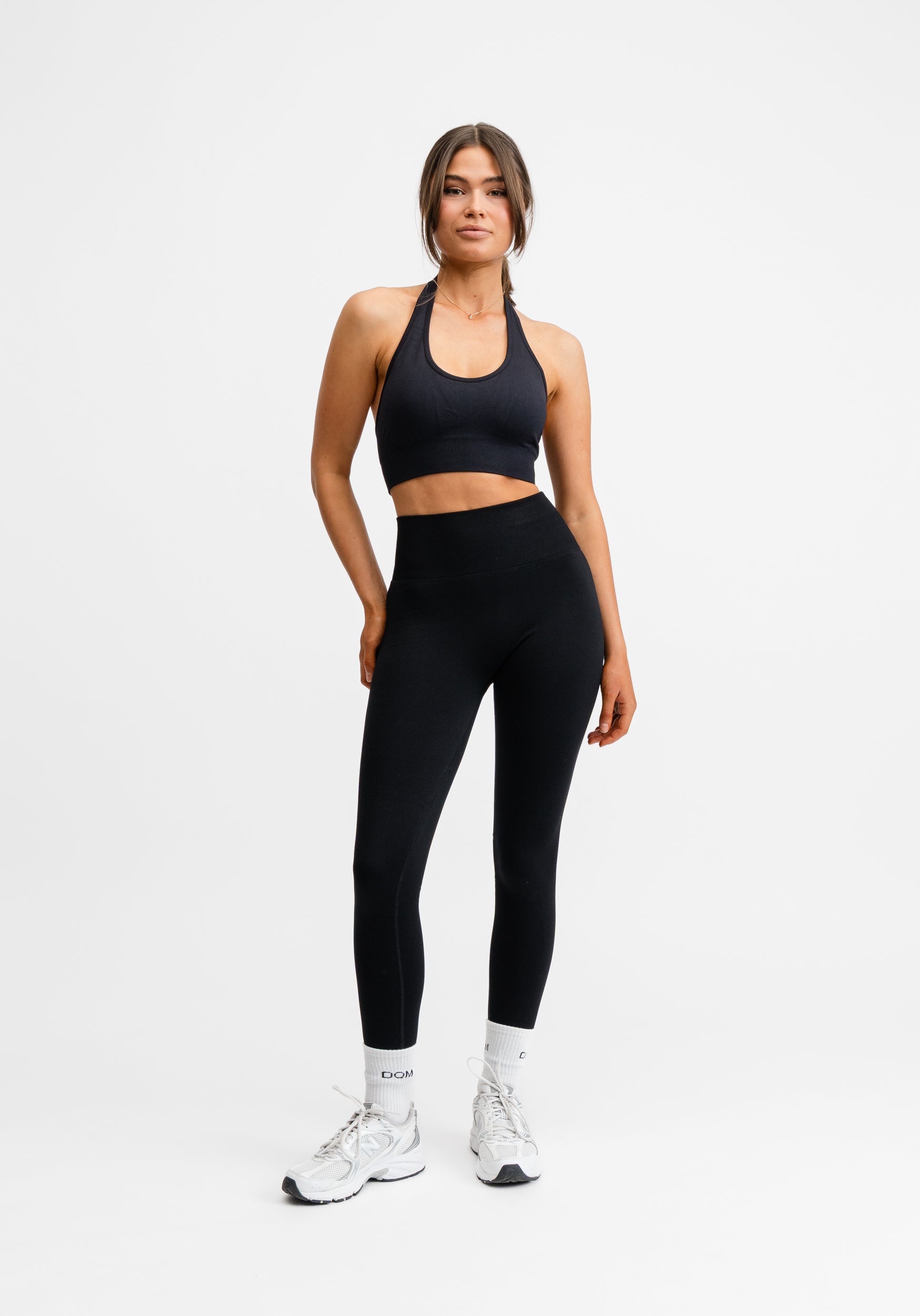 Seamless Halterneck Sports Bra Black