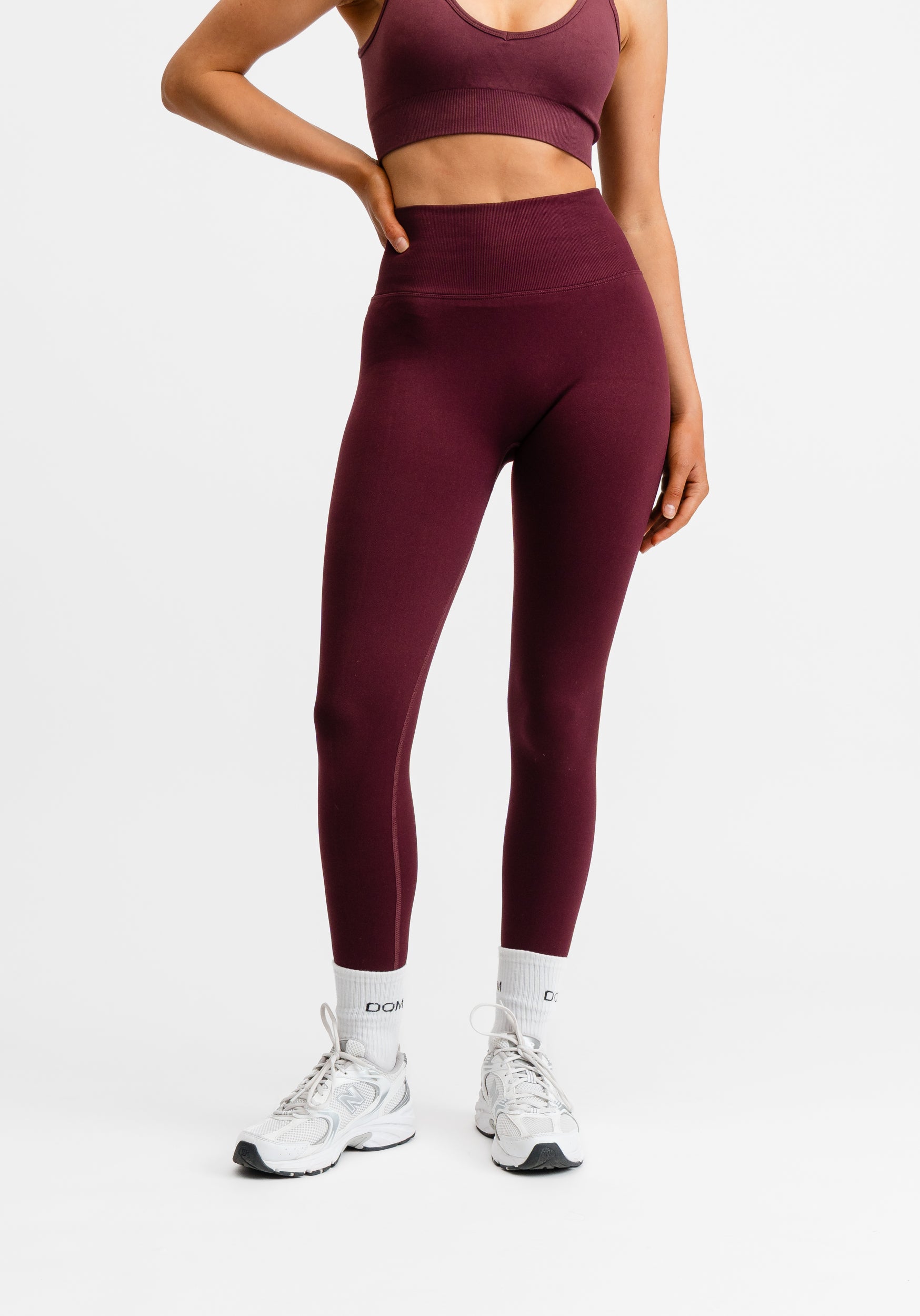 Seamless Scrunch Tights Redwood