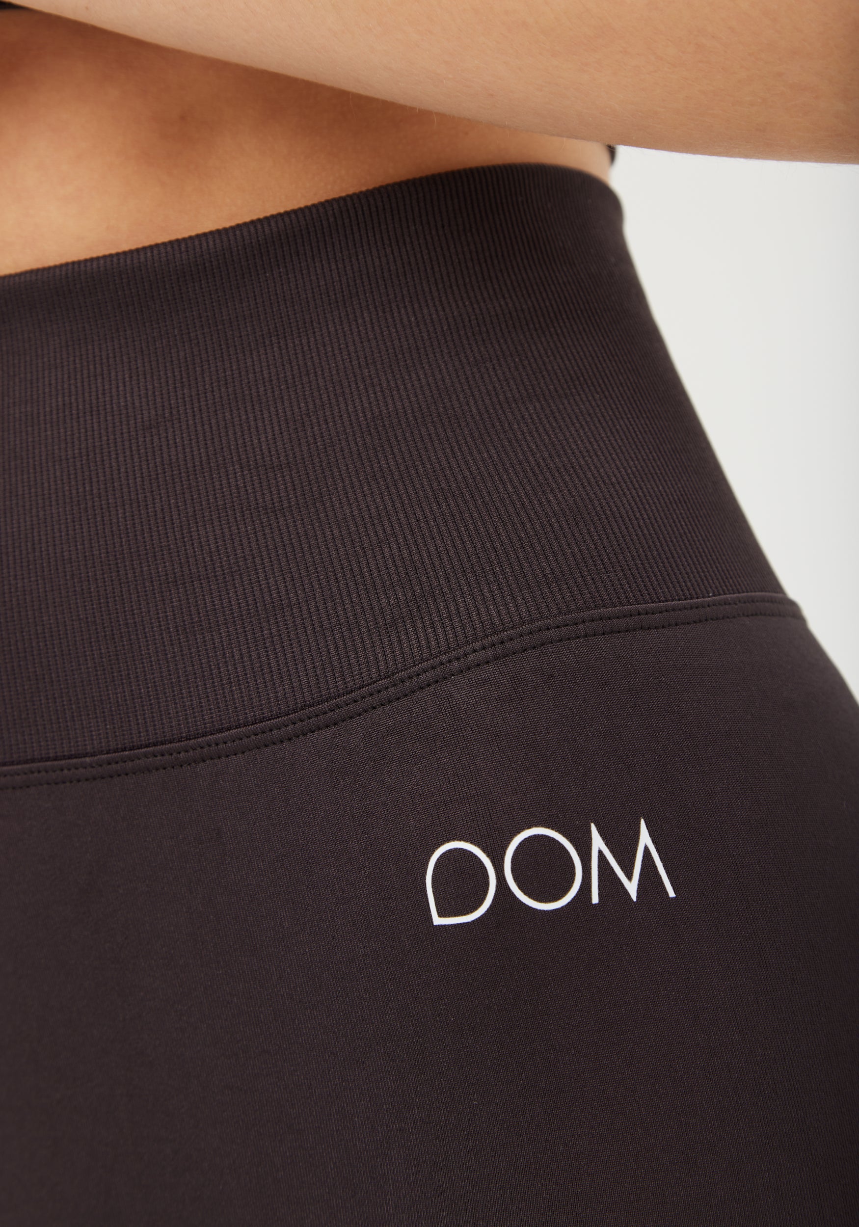 Sesh Tights Seamless Dark Brown