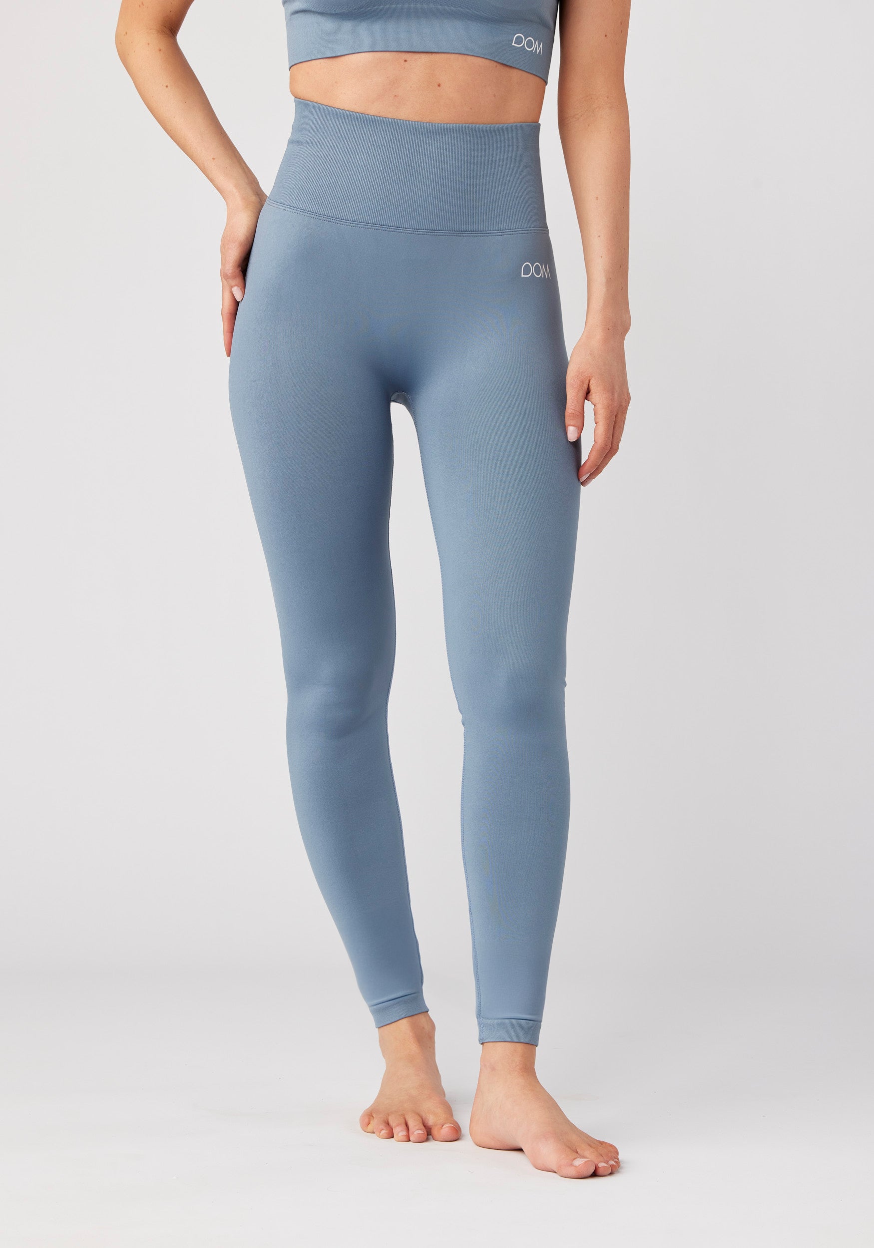 Sesh Tights Seamless Midtone Blue