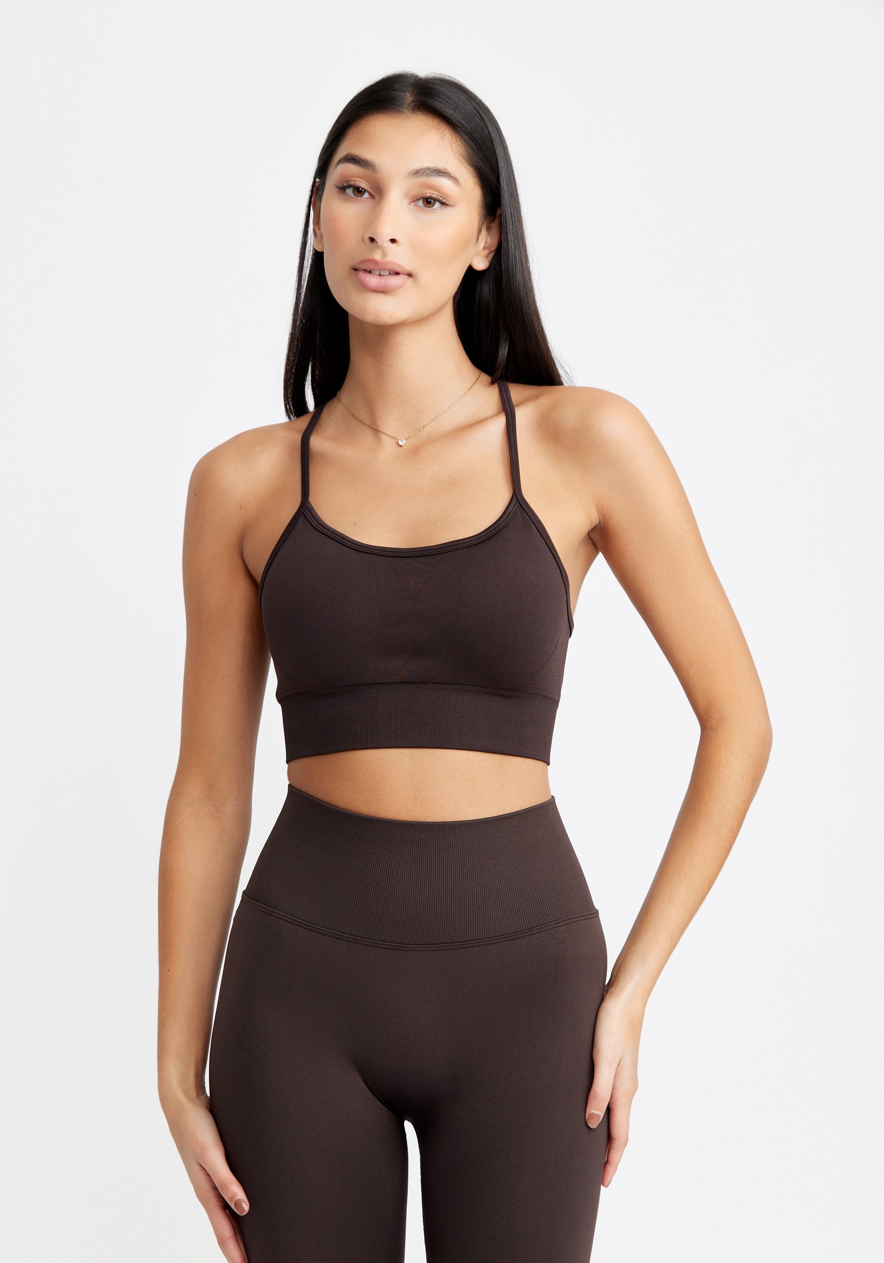 Signature Seamless Sports Bra Dark Brown
