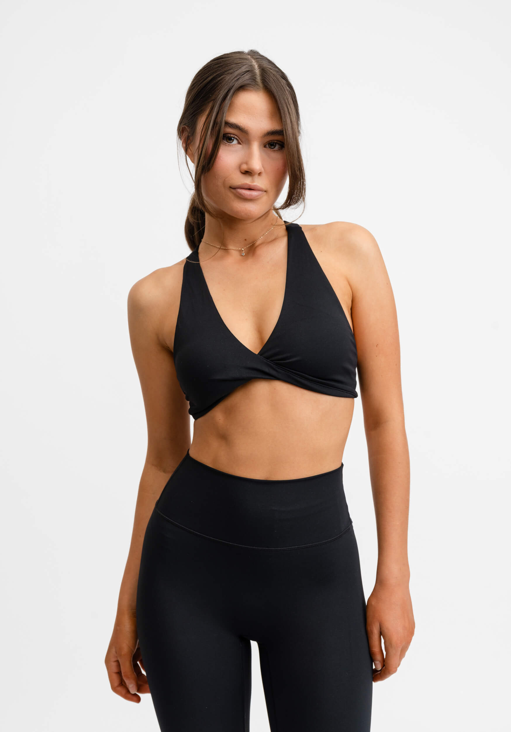 Ultimate Flattering Sports Bra Black