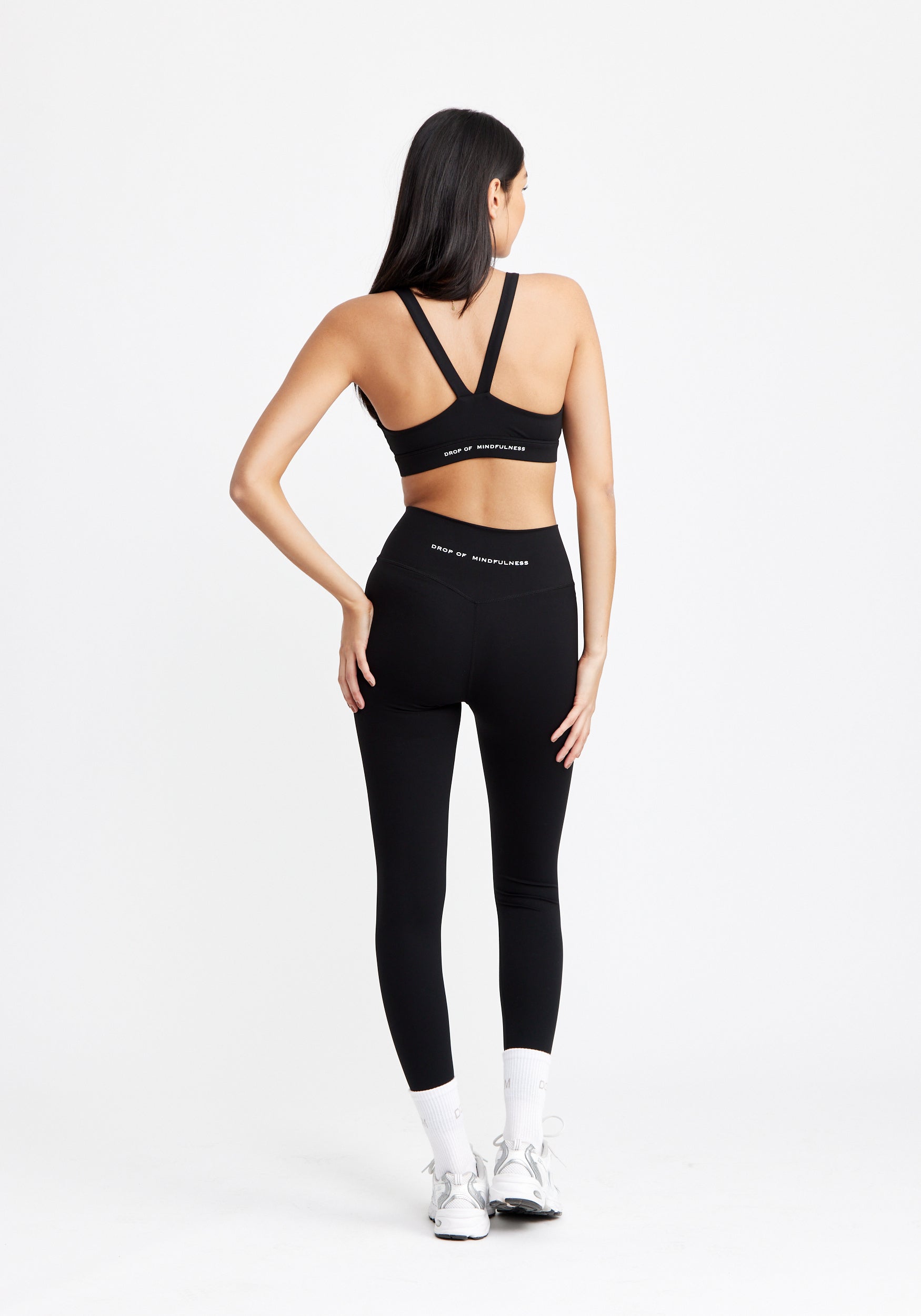 Ultimate Scoop Sports Bra Black