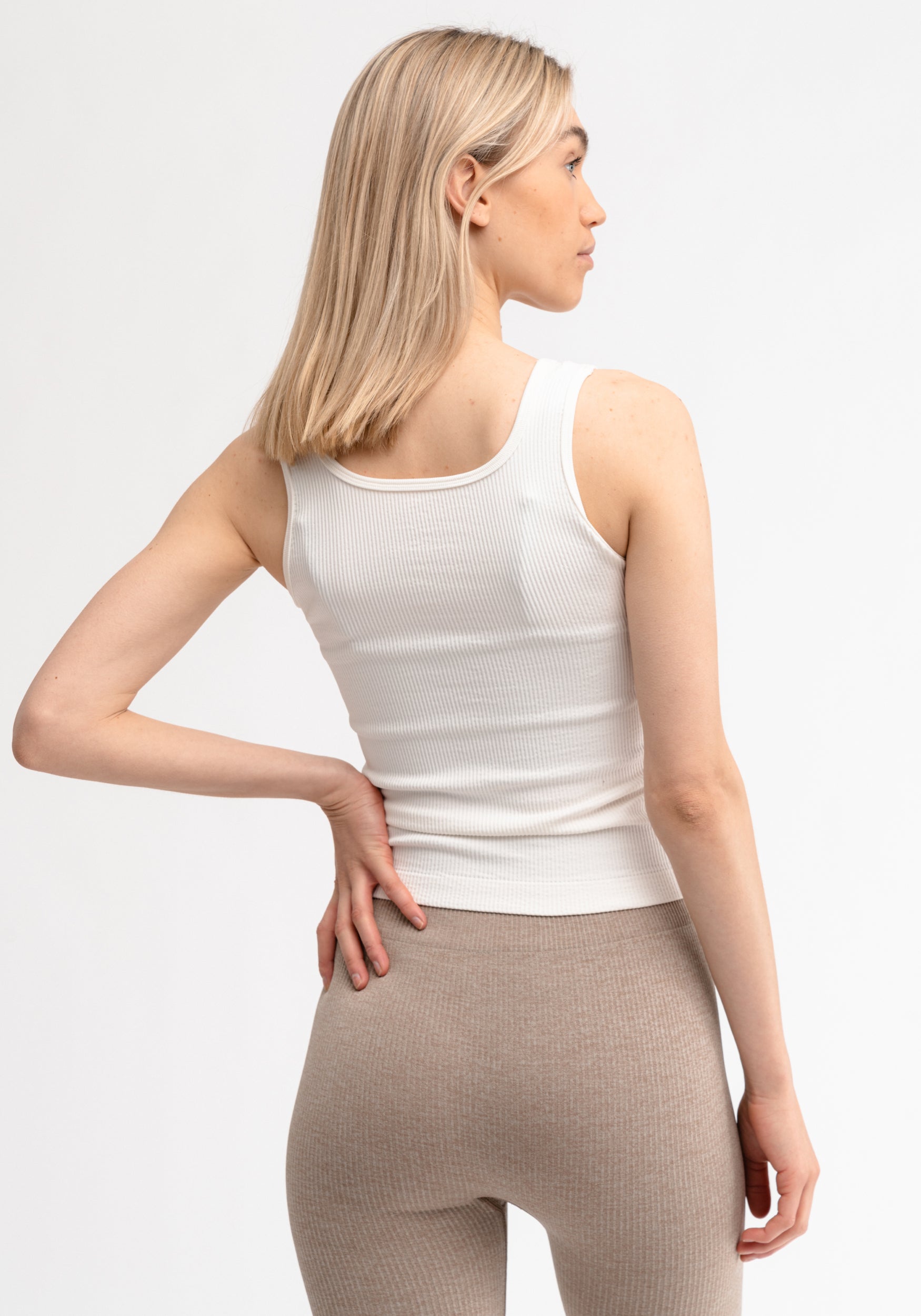Hedda Top Ribbed Seamless White
