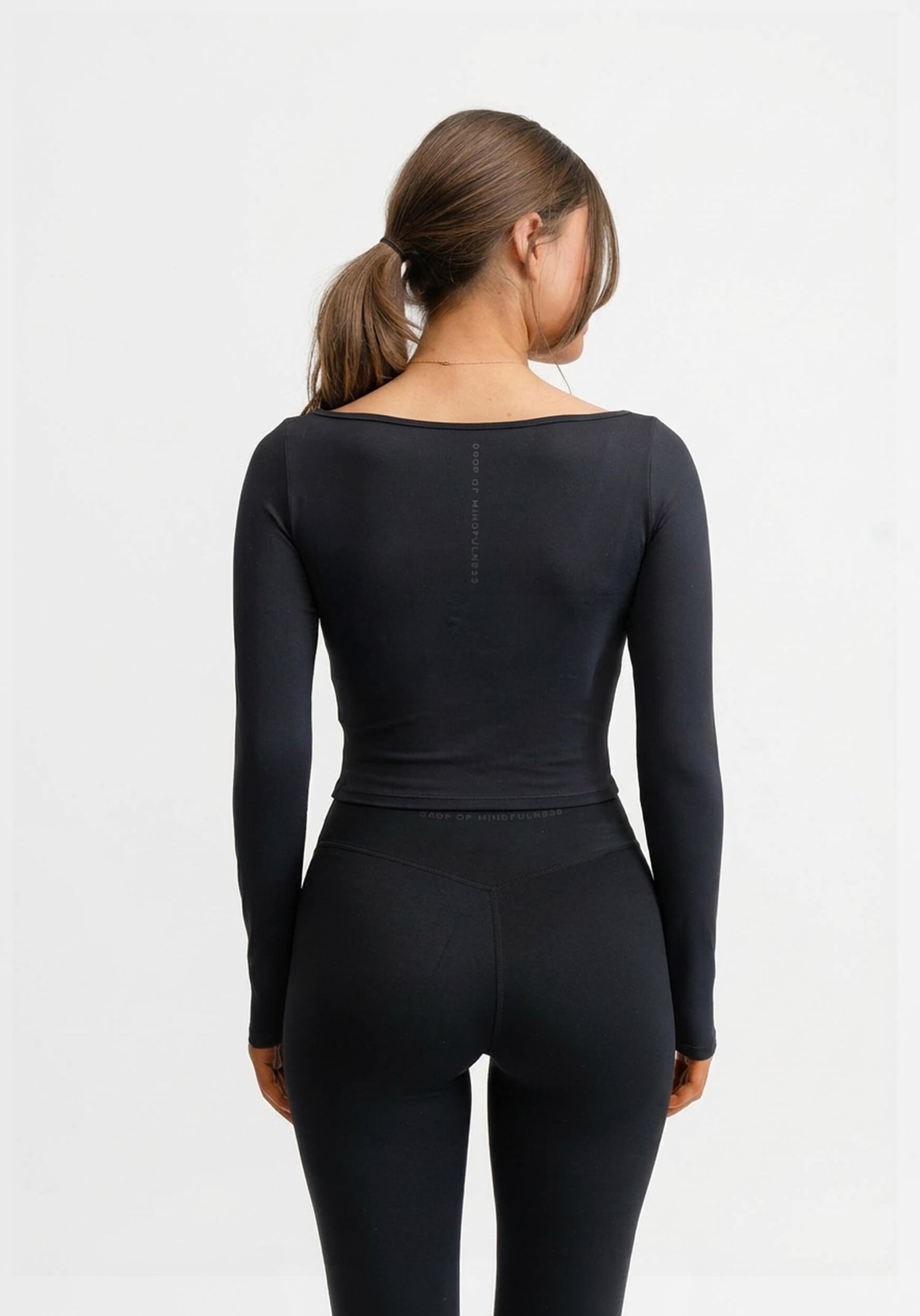 Butter Soft Long Sleeve Crop Black