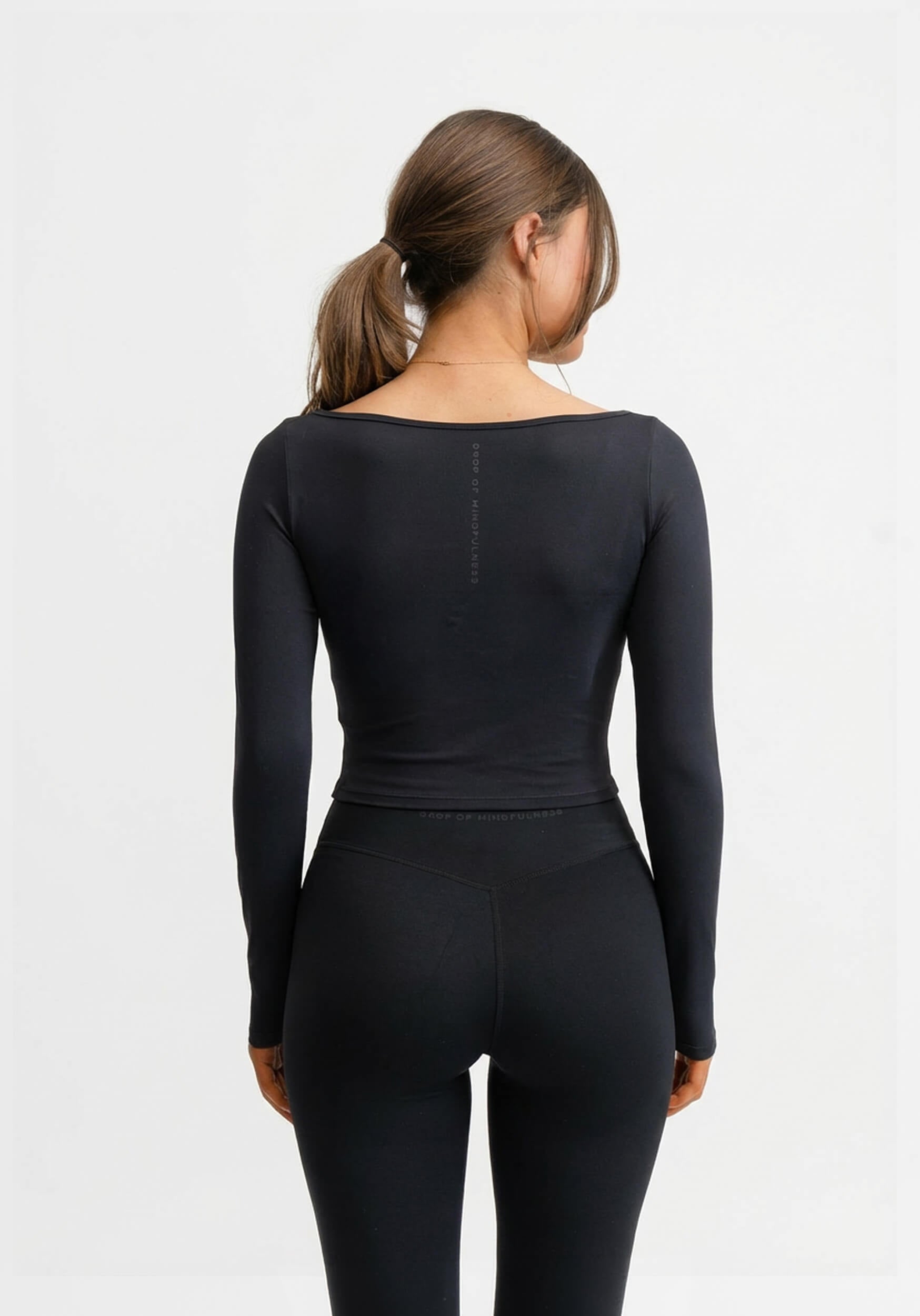 Butter Soft Long Sleeve Crop Black