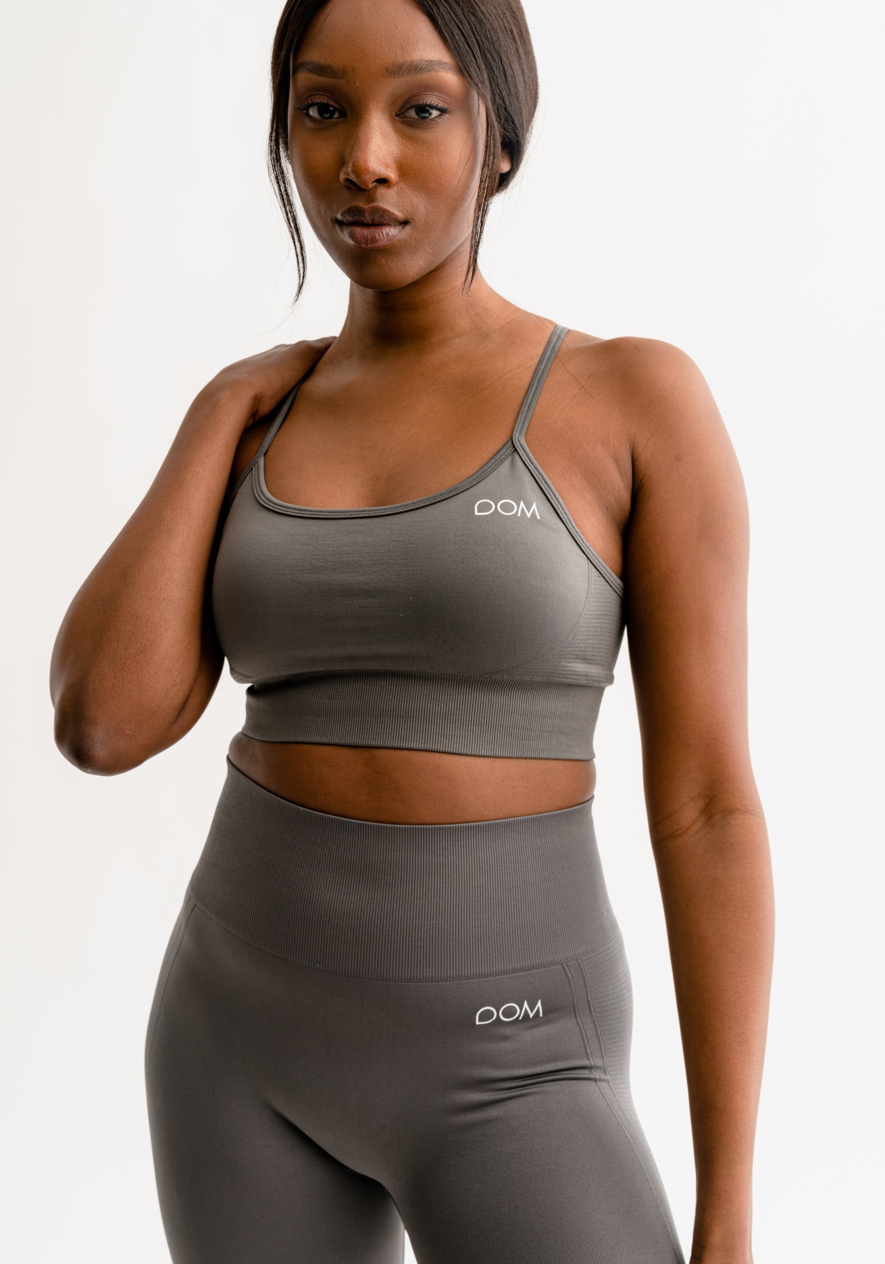 Maya Sports Bra Seamless Dark Gray  Drop of Mindfulness – Drop Of