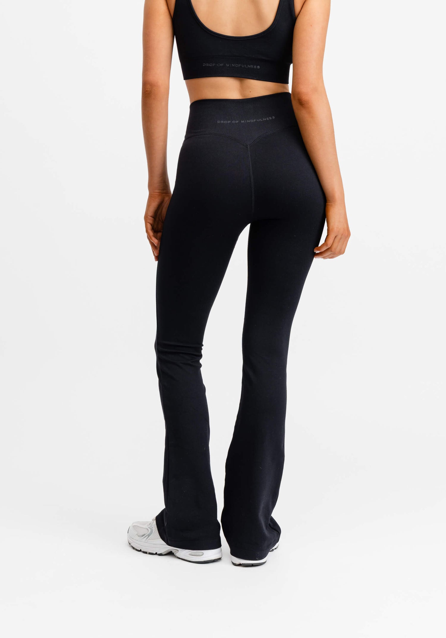 Seamless Flare Tights Black