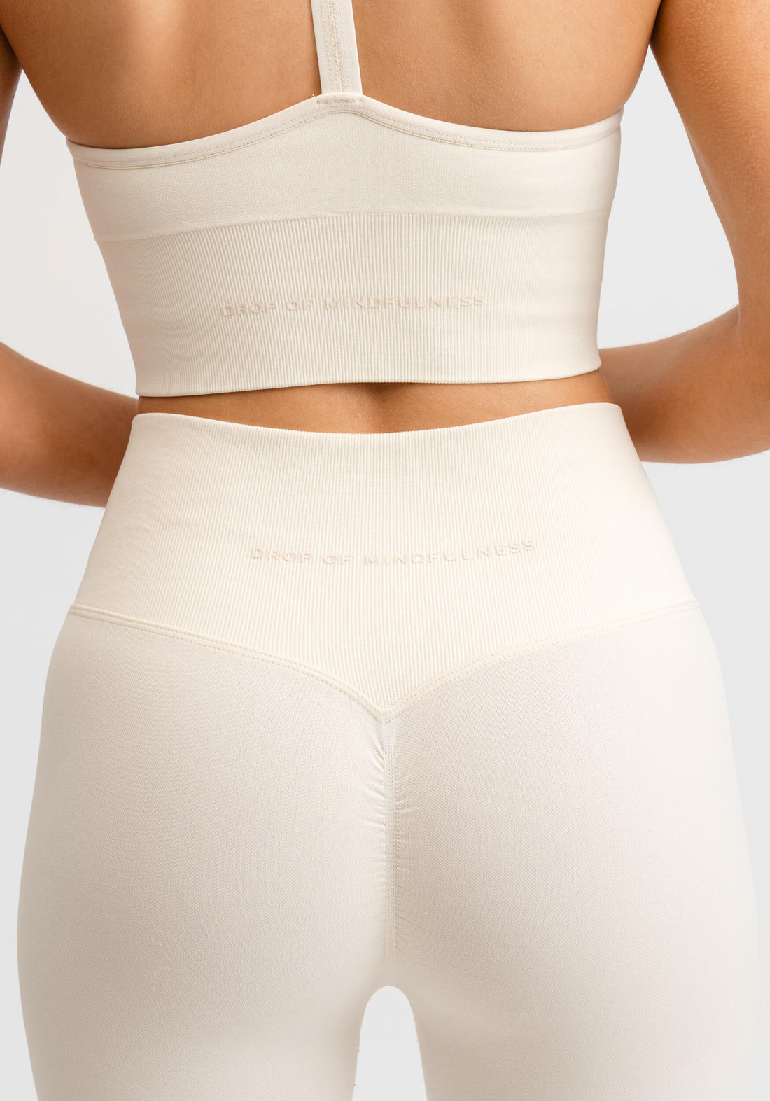 Seamless Scrunch Tights Cream White