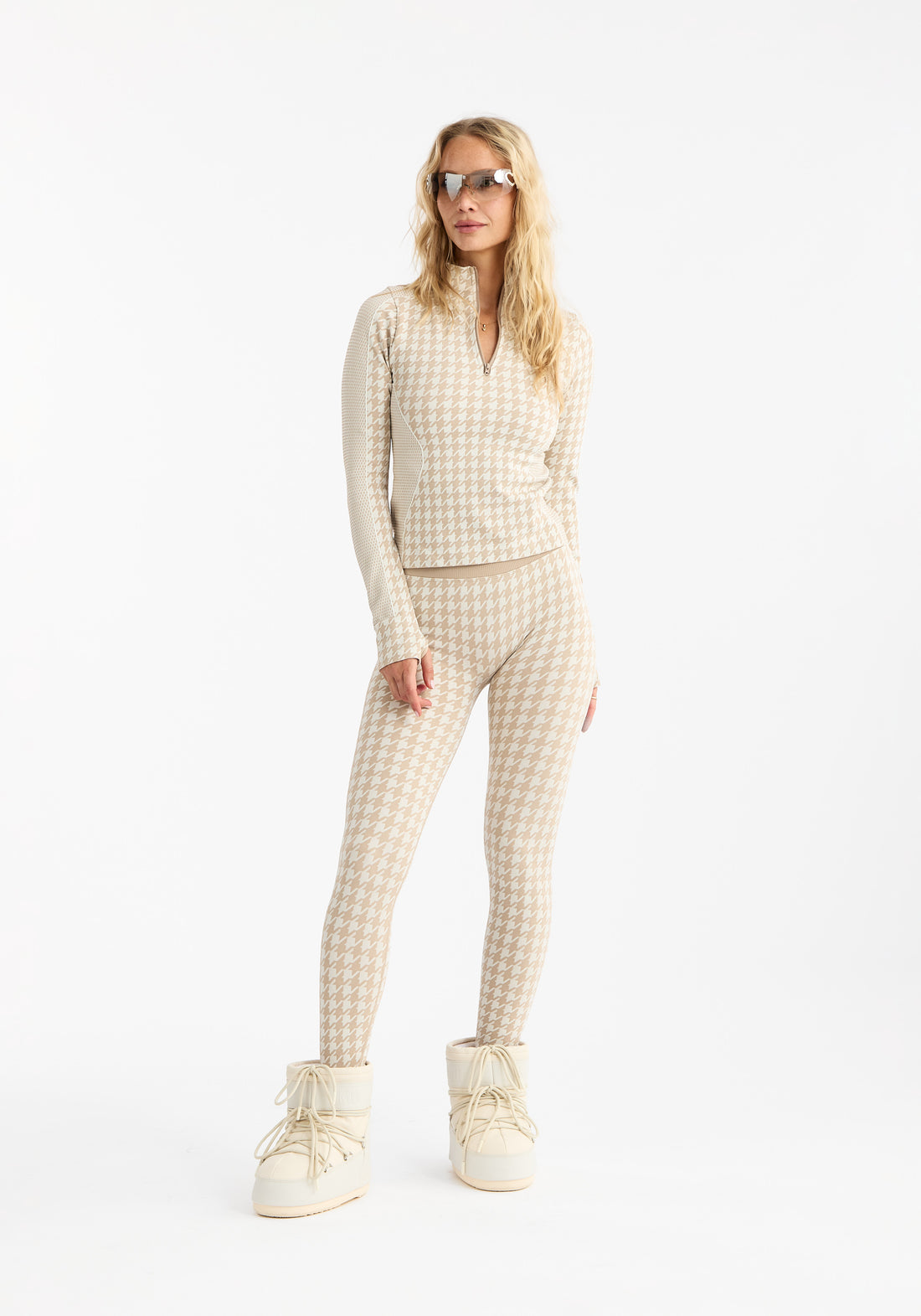 Seamless Base Layer Tights Cream White Dogtooth