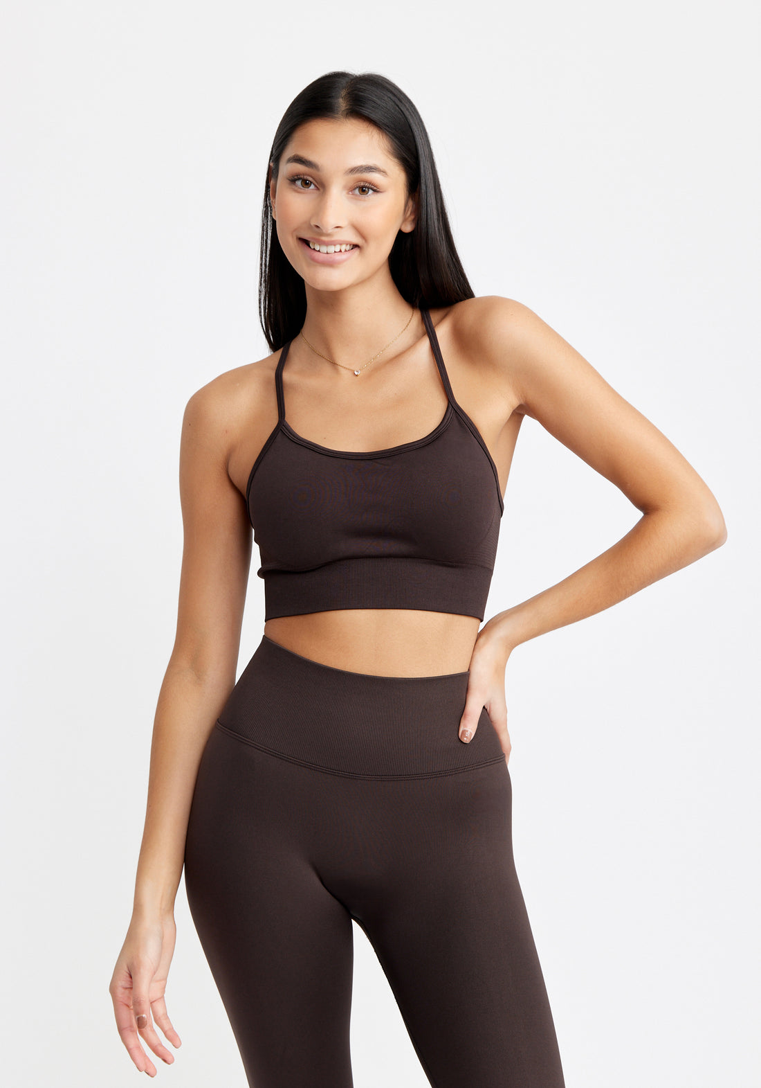 Signature Seamless Sports Bra Dark Brown