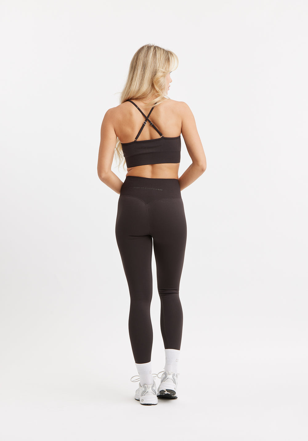 Signature Seamless Tights Dark Brown