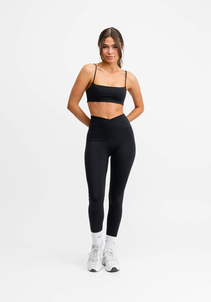 Ultimate Staple Sports Bra Black